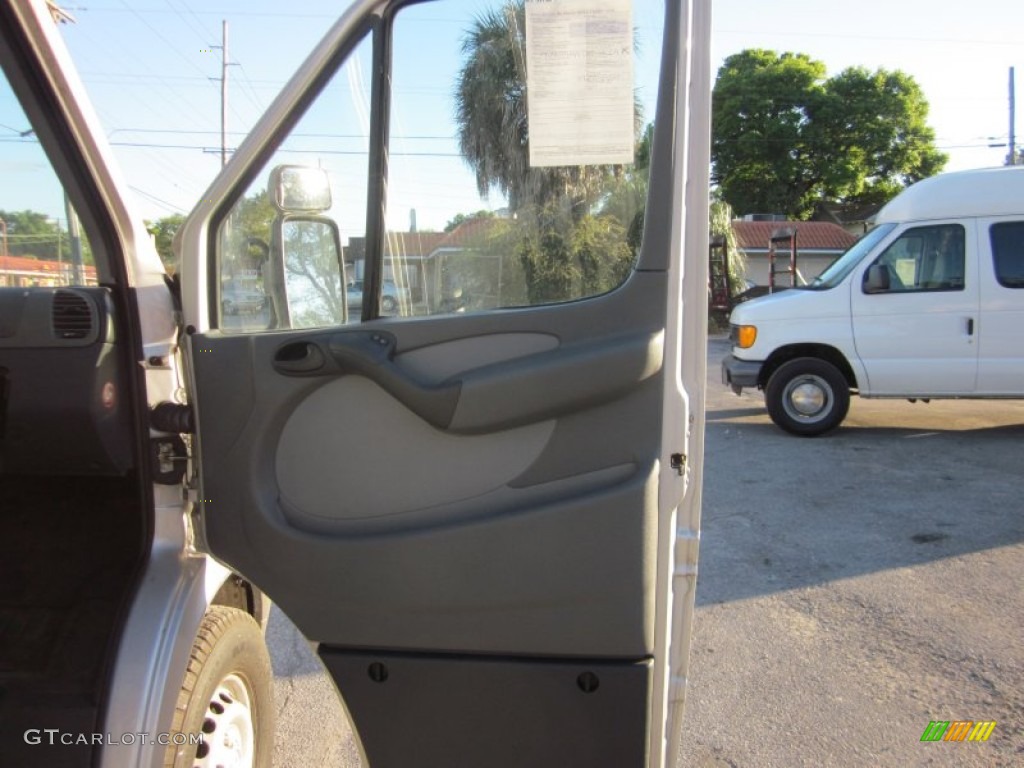 2004 Sprinter Van 2500 High Roof Passenger - Brilliant Silver Metallic / Gray photo #16