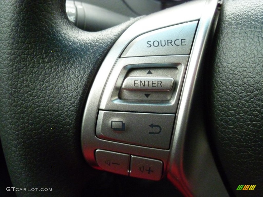 2013 Altima 2.5 S - Super Black / Charcoal photo #19