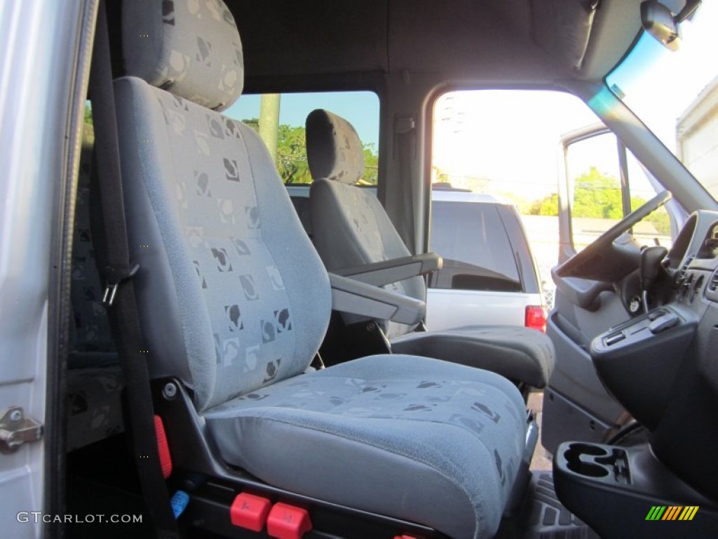 2004 Sprinter Van 2500 High Roof Passenger - Brilliant Silver Metallic / Gray photo #34