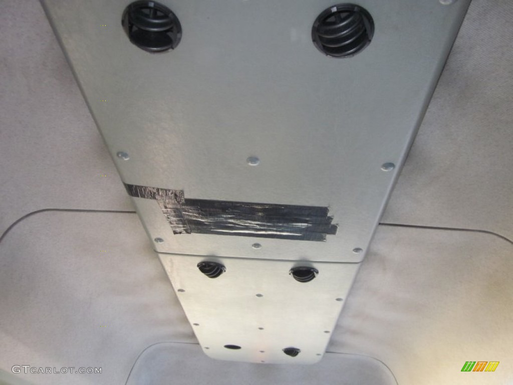 2004 Sprinter Van 2500 High Roof Passenger - Brilliant Silver Metallic / Gray photo #39