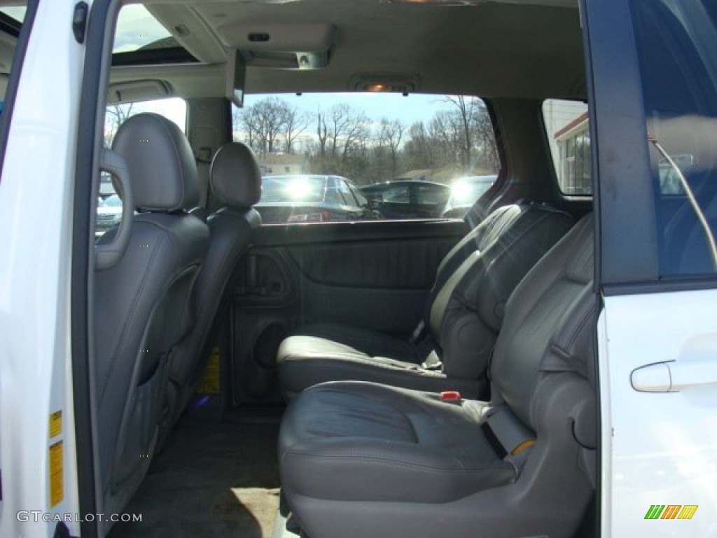 2007 Toyota Sienna XLE Rear Seat Photos