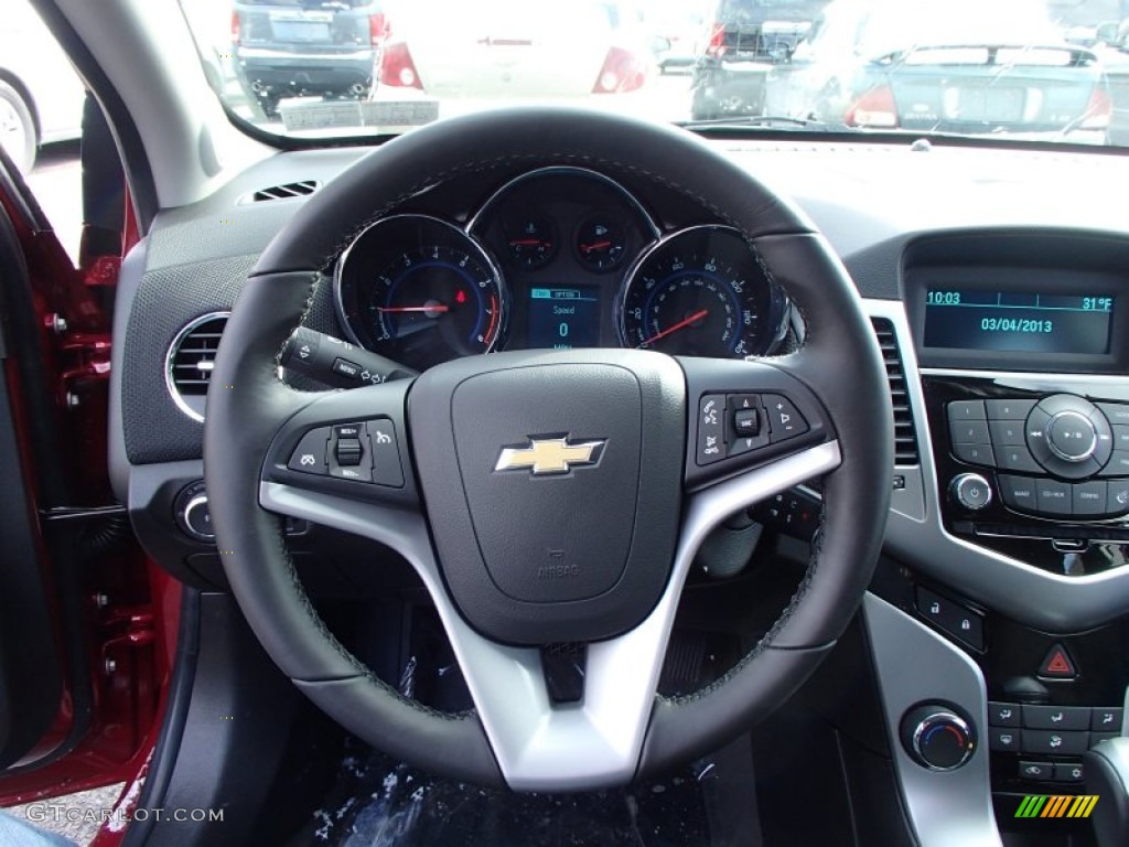 2013 Chevrolet Cruze LT/RS Jet Black Steering Wheel Photo #77937247