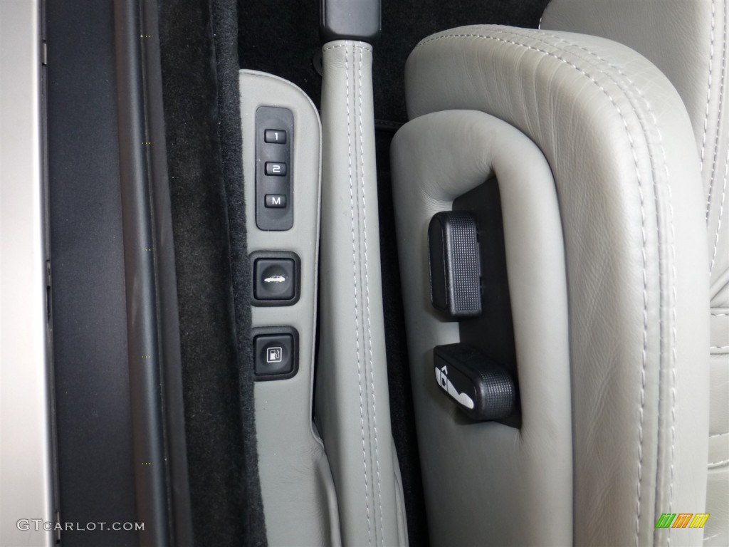 2005 Ferrari 575 Superamerica Roadster F1 Controls Photo #77937342