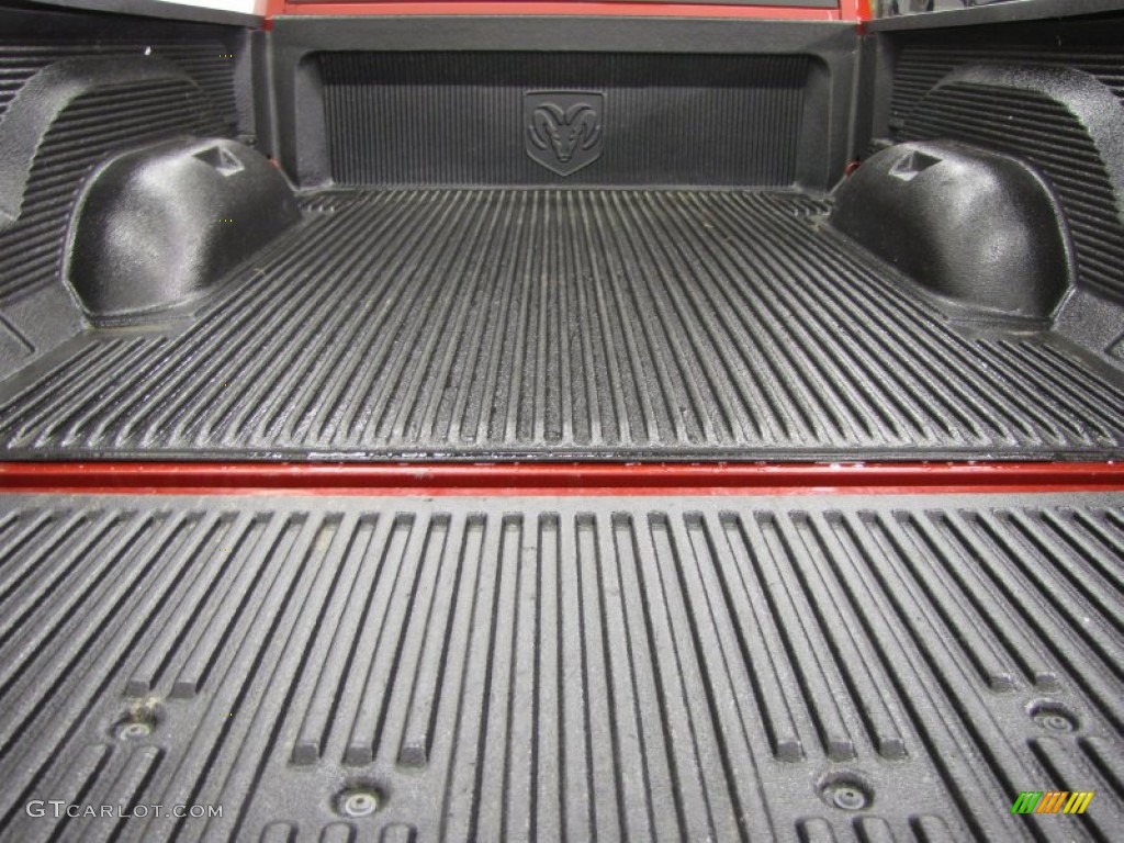 2010 Dodge Ram 1500 ST Quad Cab 4x4 Trunk Photos