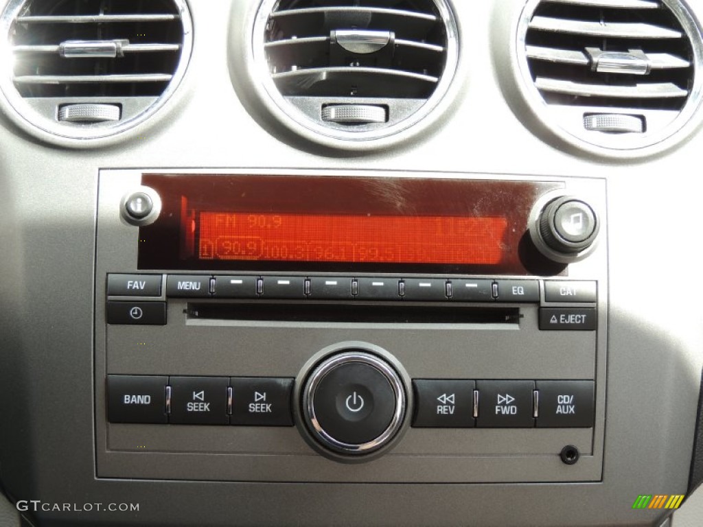 2008 Saturn VUE XE Audio System Photos