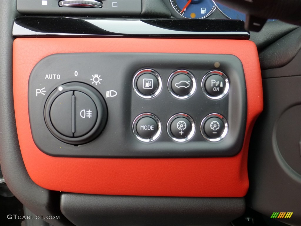 2013 Maserati GranTurismo Sport Coupe Controls Photo #77940295
