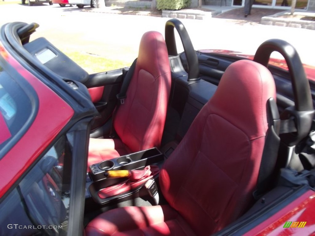 2002 Z3 2.5i Roadster - Bright Red / Dream Red photo #16