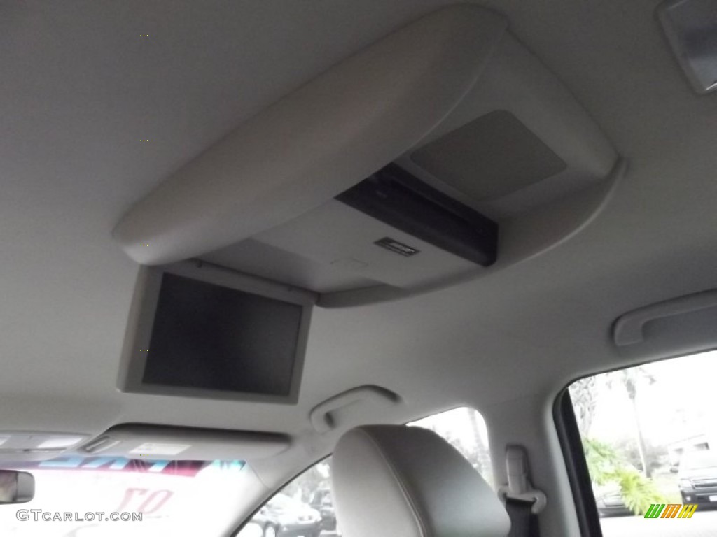 2007 Mazda CX-9 Touring Entertainment System Photos