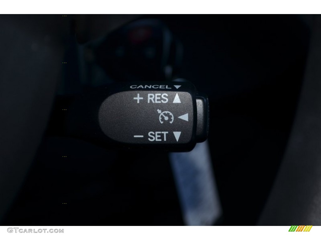 2010 Scion xB Release Series 7.0 Controls Photo #77945117