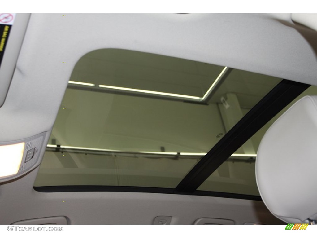 2010 Audi Q5 3.2 quattro Sunroof Photo #77947836