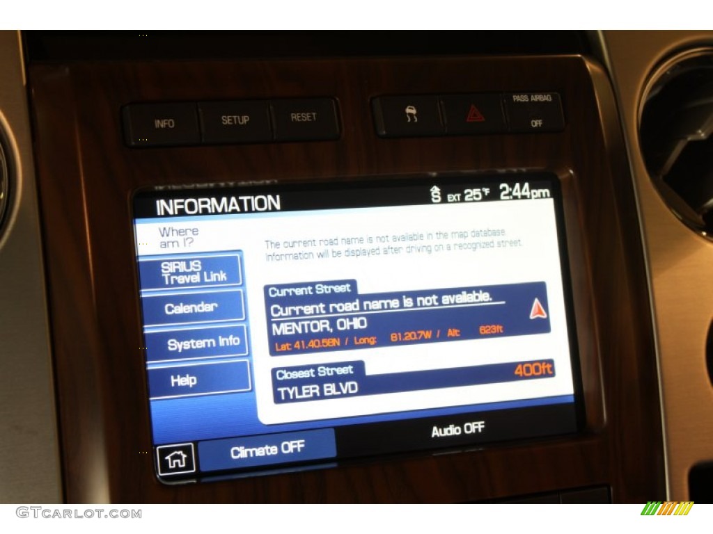 2010 Ford F150 Platinum SuperCrew 4x4 Controls Photo #77948185
