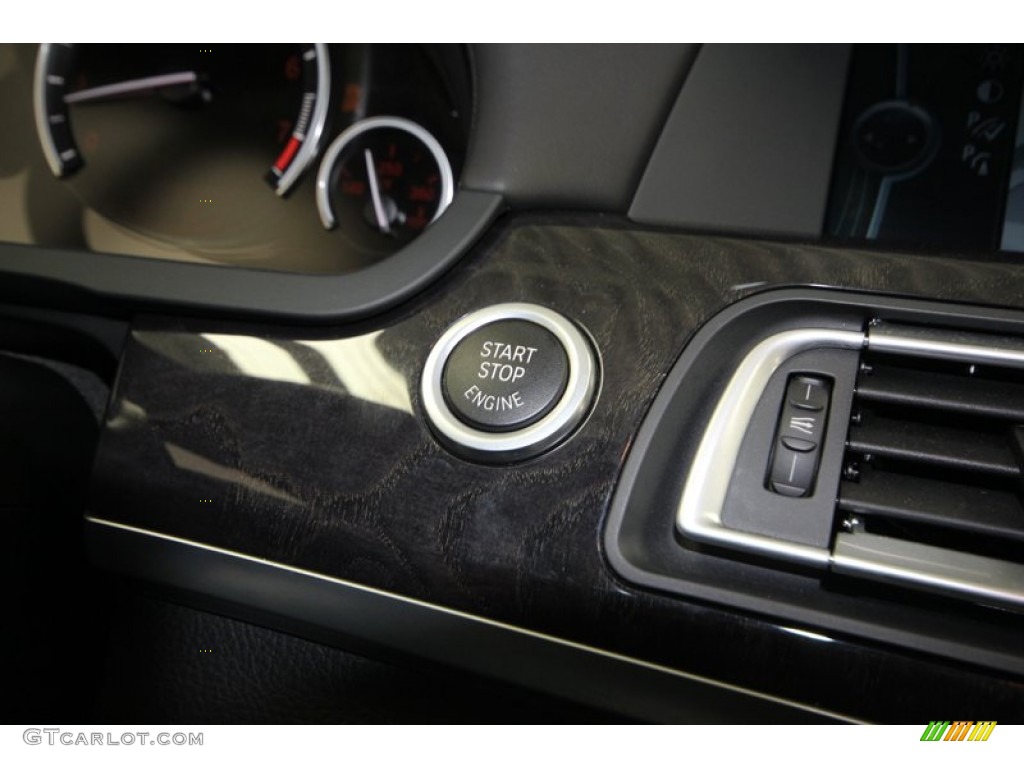 2011 BMW 7 Series 750Li Sedan Controls Photo #77951723