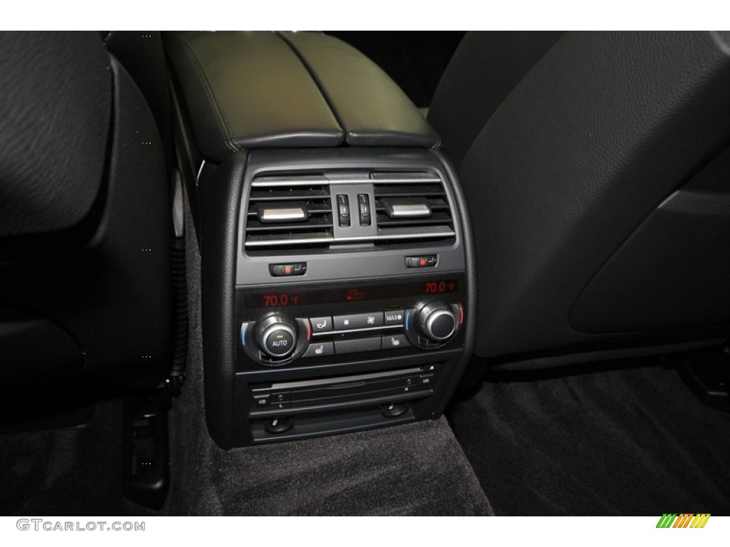 2011 BMW 7 Series 750Li Sedan Controls Photo #77951886