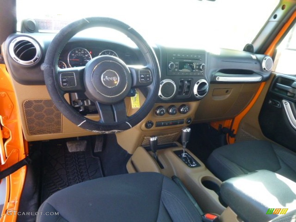 2013 Jeep Wrangler Unlimited Sahara 4x4 Black Dashboard Photo #77952273