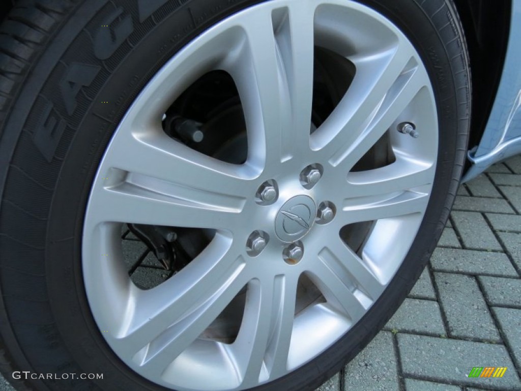 2012 Chrysler 200 Touring Sedan Wheel Photo #77953765