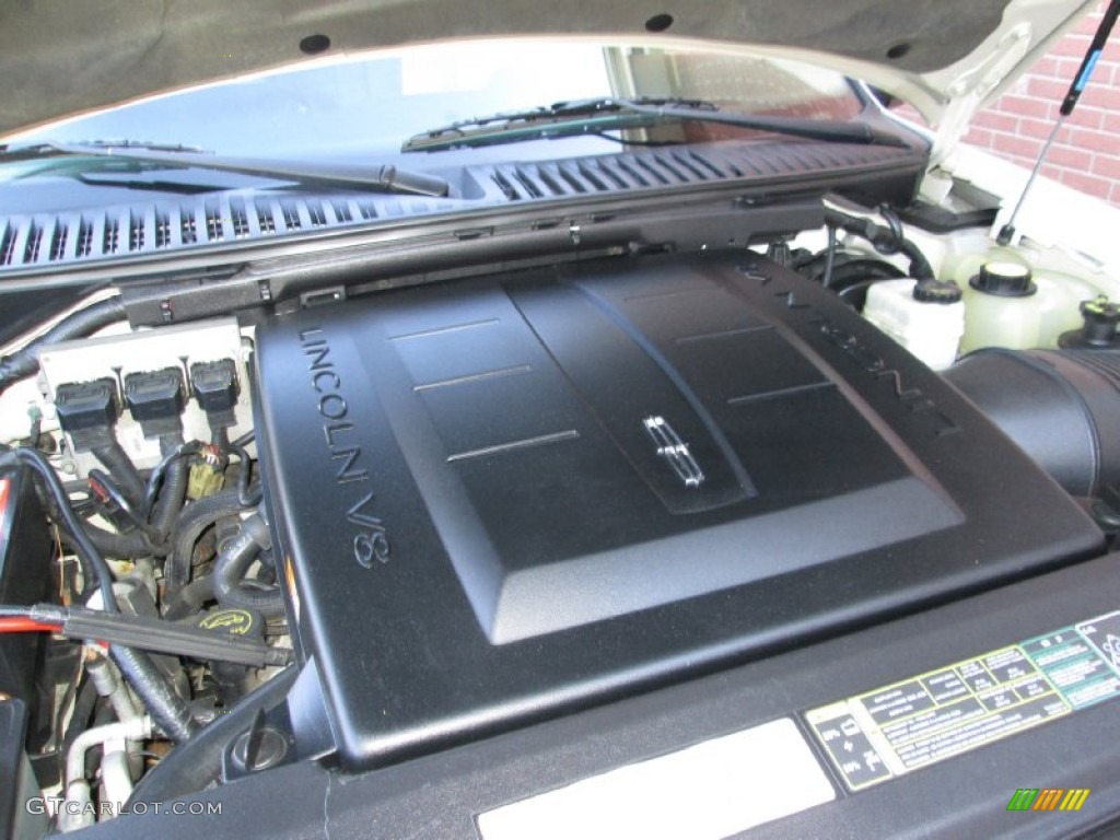 2005 Lincoln Navigator Luxury 4x4 5.4 Liter SOHC 24 Valve V8 Engine Photo #77954538