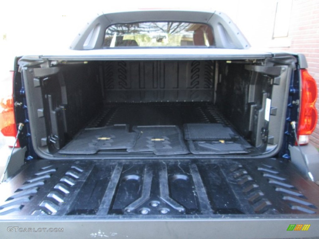 2002 Chevrolet Avalanche Z71 4x4 Trunk Photo #77954739
