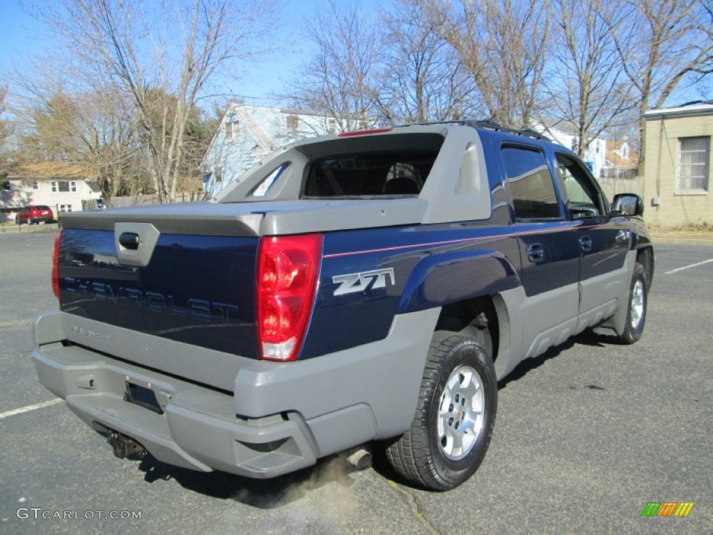 Indigo Blue Metallic 2002 Chevrolet Avalanche Z71 4x4 Exterior Photo #77954760