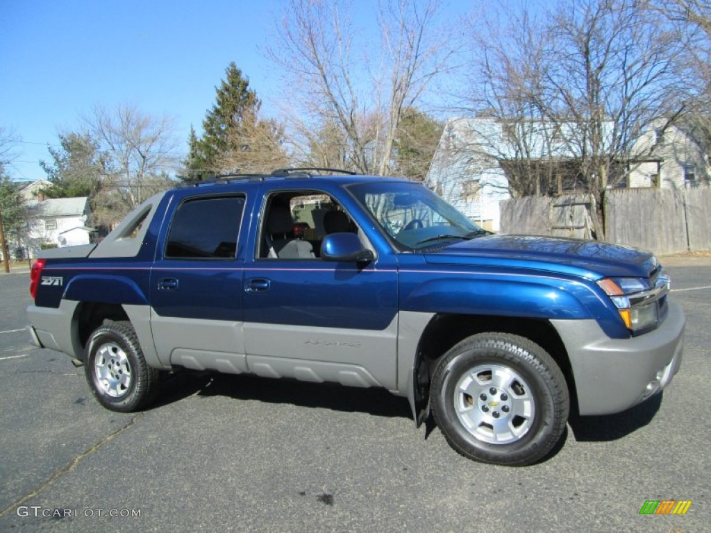 Indigo Blue Metallic 2002 Chevrolet Avalanche Z71 4x4 Exterior Photo #77954834