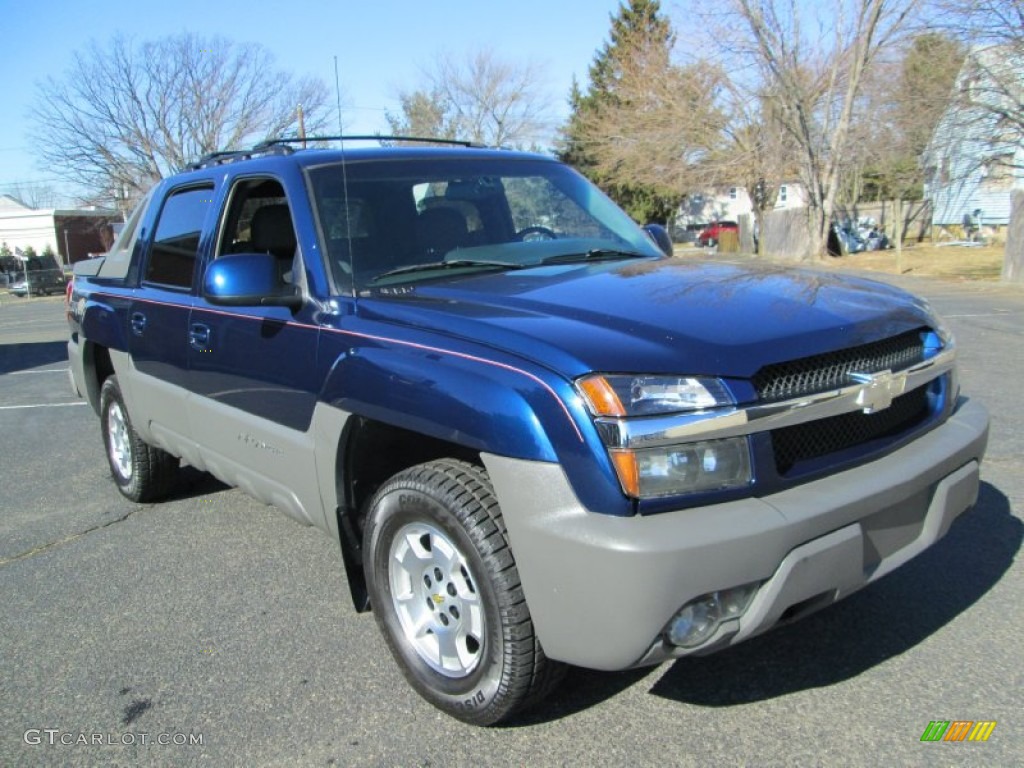 Indigo Blue Metallic 2002 Chevrolet Avalanche Z71 4x4 Exterior Photo #77954859