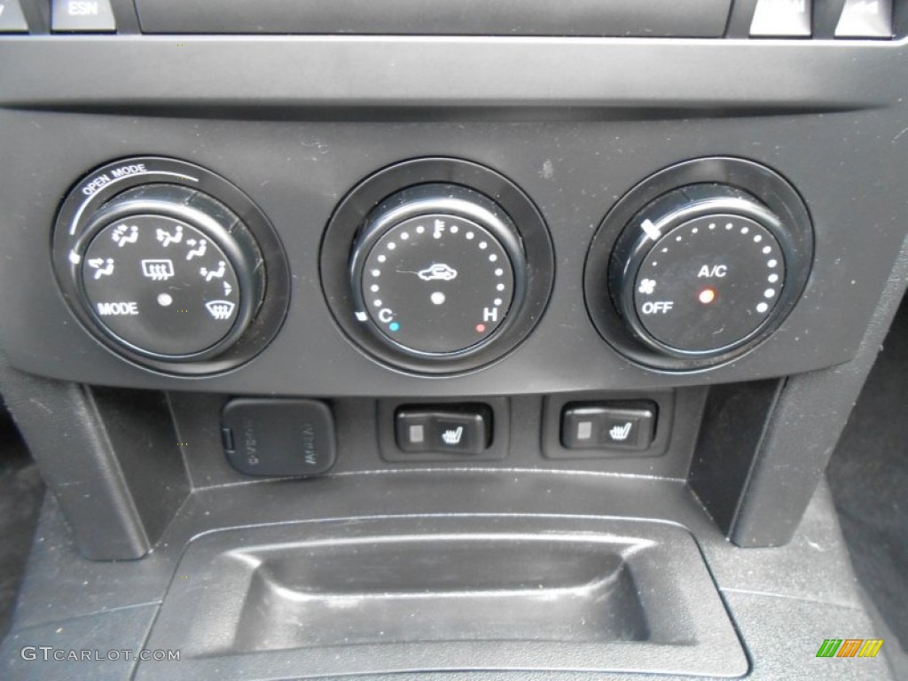 2007 Mazda MX-5 Miata Grand Touring Roadster Controls Photo #77955978