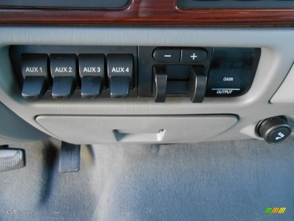 2006 F250 Super Duty Lariat Crew Cab 4x4 - Dark Shadow Gray Metallic / Medium Flint photo #42