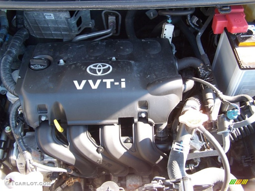 2007 Toyota Yaris Sedan Engine Photos