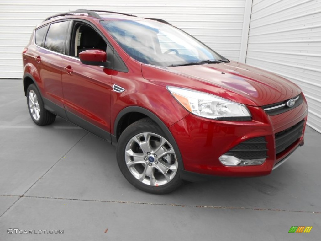 2013 Escape SE 1.6L EcoBoost - Ruby Red Metallic / Charcoal Black photo #1