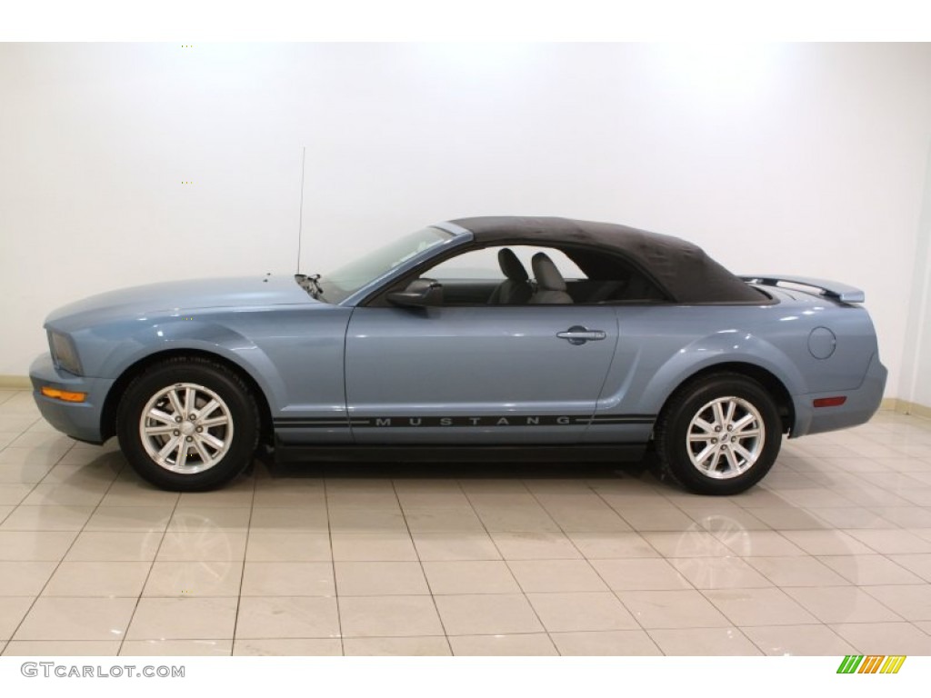 2007 Mustang V6 Premium Convertible - Windveil Blue Metallic / Light Graphite photo #5
