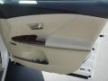 Blizzard Pearl White - Venza V6 Photo No. 17