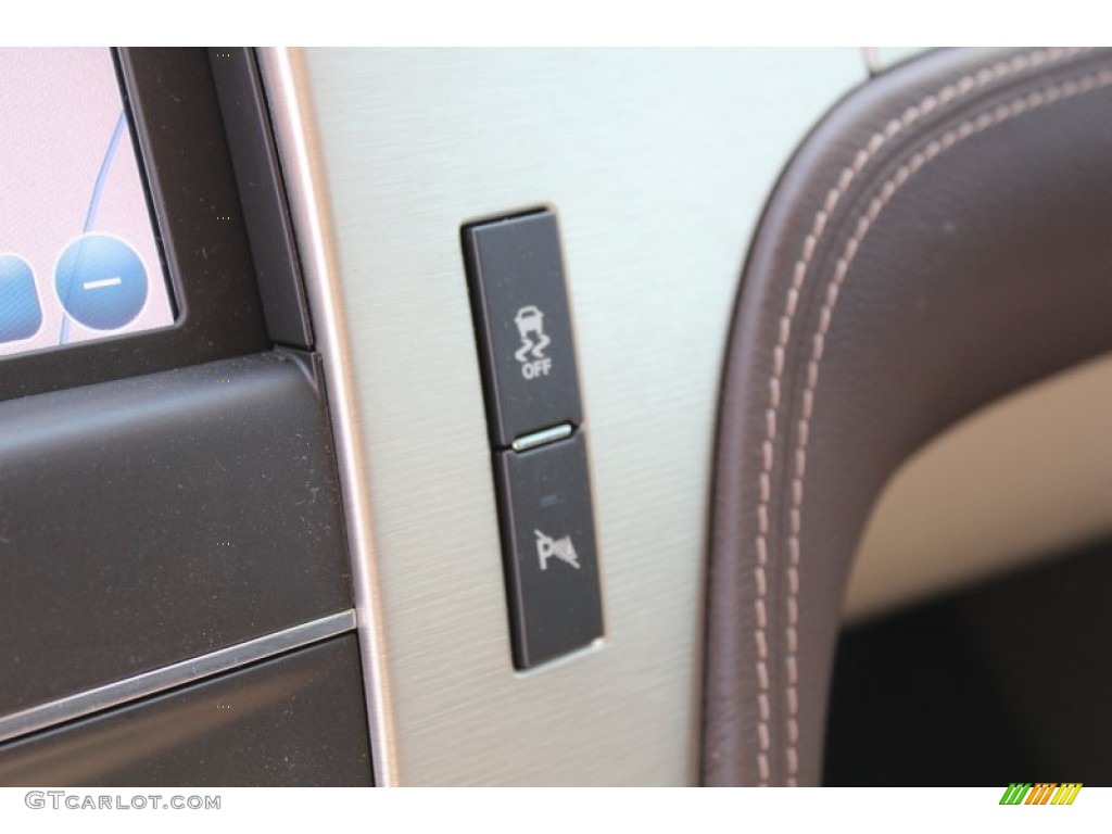 2013 Cadillac Escalade ESV Platinum Controls Photo #77962891