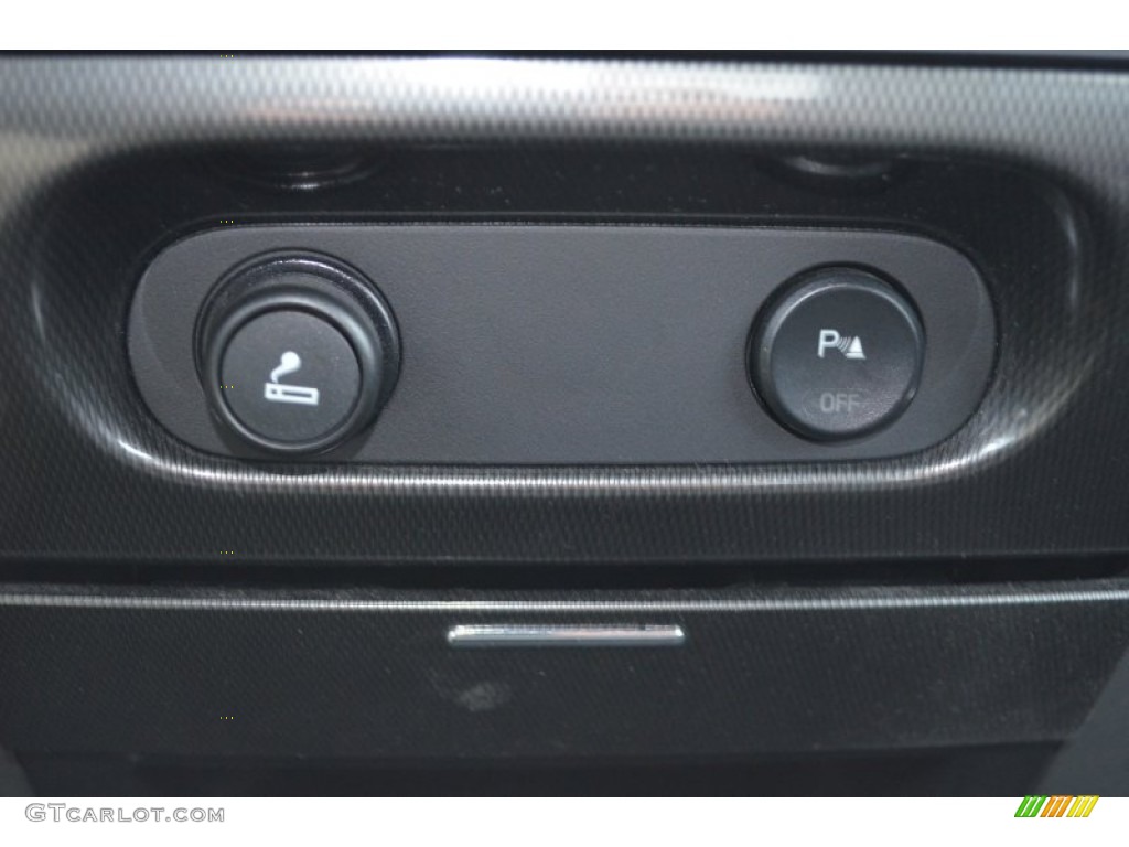 2004 Ford F150 FX4 SuperCab 4x4 Controls Photos