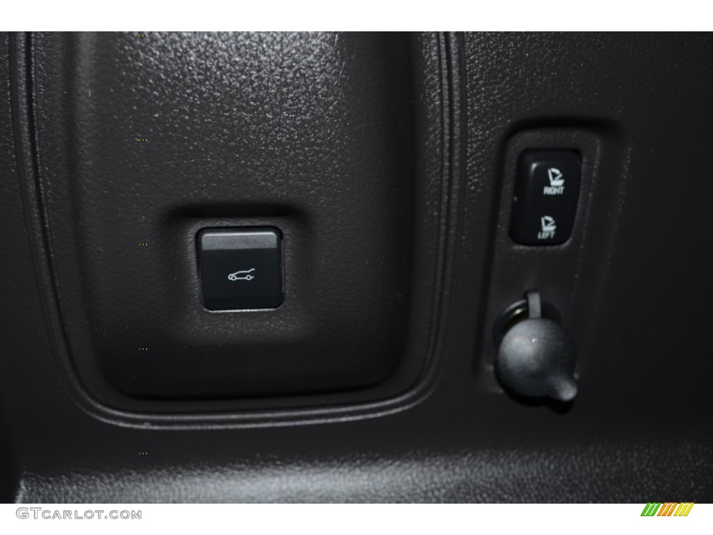 2010 Edge Limited - Red Candy Metallic / Charcoal Black photo #12