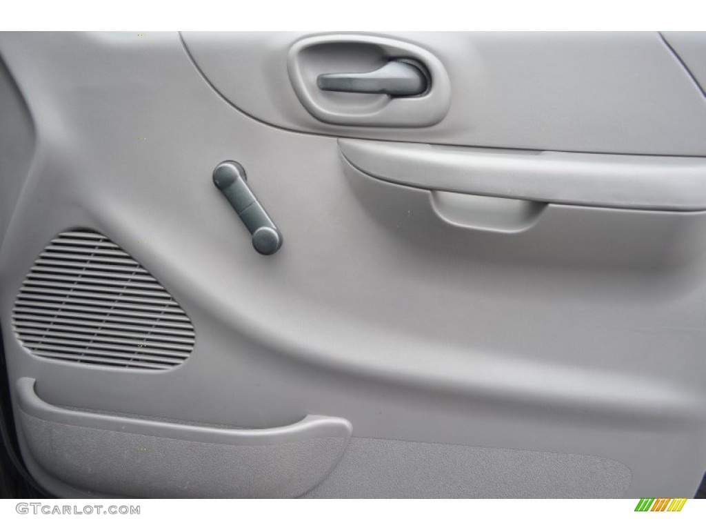 2003 Ford F150 XL Sport Regular Cab 4x4 Dark Graphite Grey Door Panel Photo #77965181