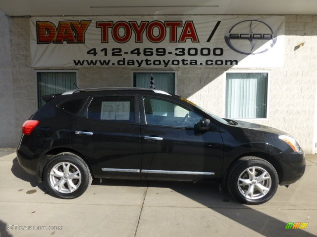 2011 Rogue SV AWD - Wicked Black / Black photo #1