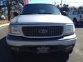 2000 Silver Metallic Ford Expedition XLT 4x4  photo #2