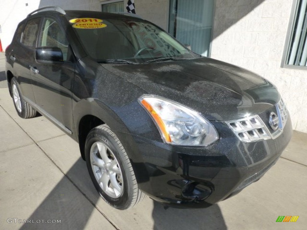 2011 Rogue SV AWD - Wicked Black / Black photo #7