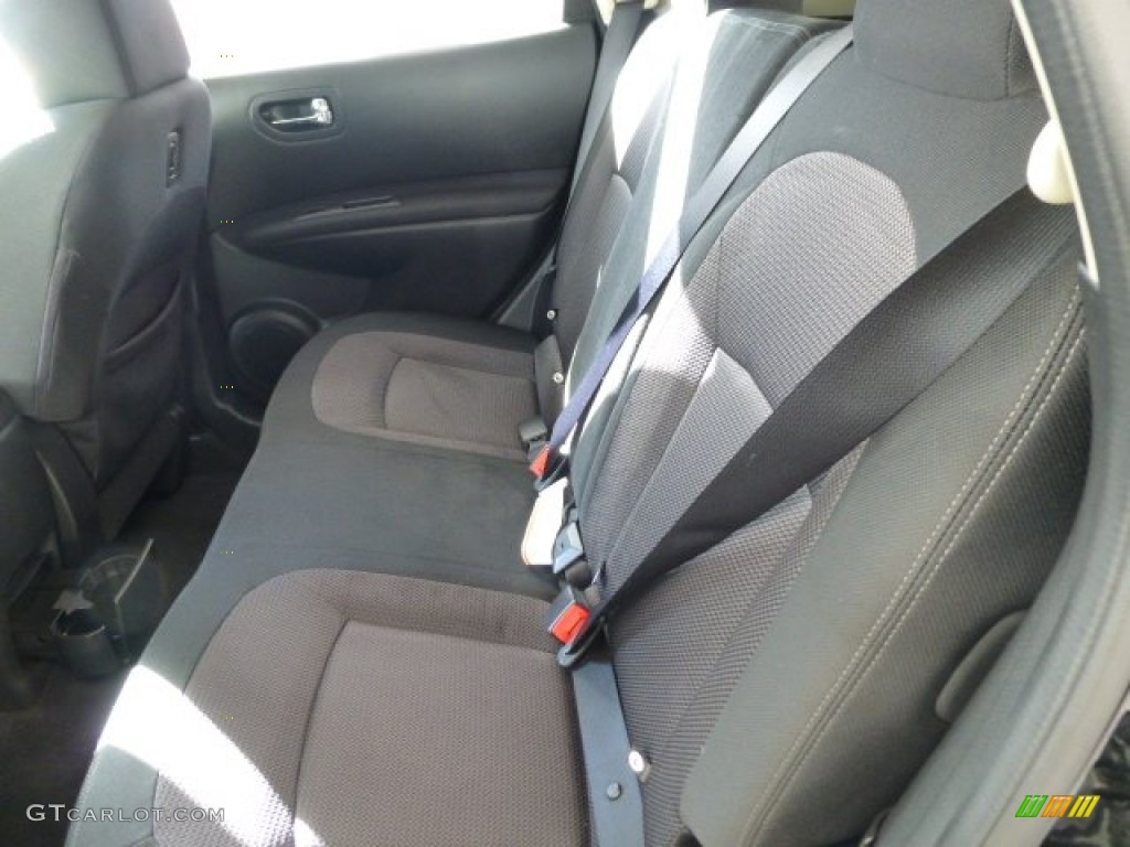 2011 Rogue SV AWD - Wicked Black / Black photo #13