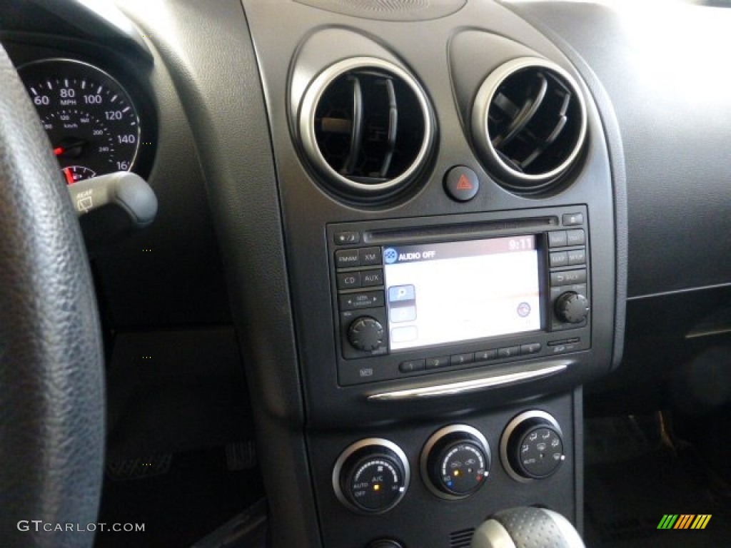 2011 Rogue SV AWD - Wicked Black / Black photo #18