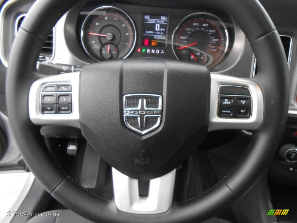 2011 Dodge Charger Rallye Steering Wheel Photos