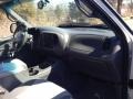 2000 Silver Metallic Ford Expedition XLT 4x4  photo #28