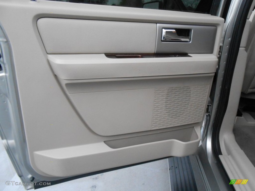 2009 Ford Expedition Limited 4x4 Stone Door Panel Photo #77968190