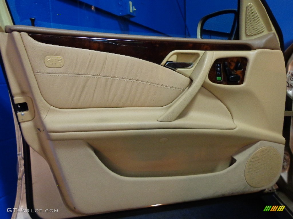 2000 Mercedes-Benz E 320 4Matic Sedan Java Door Panel Photo #77968239