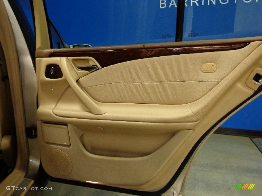 2000 Mercedes-Benz E 320 4Matic Sedan Java Door Panel Photo #77968391