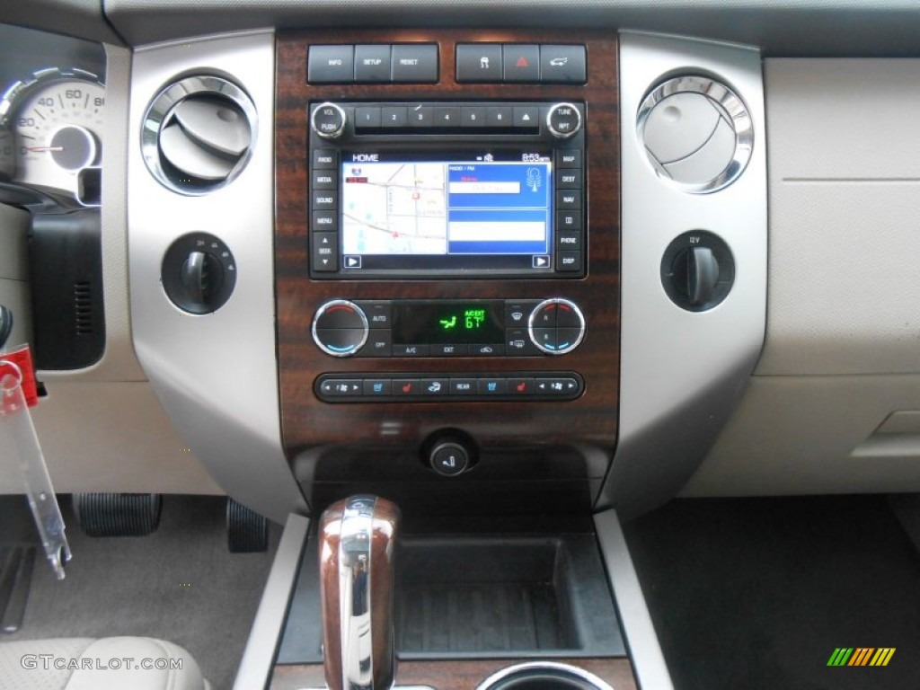 2009 Ford Expedition Limited 4x4 Controls Photo #77968438