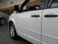 Stone White - Grand Caravan SE Photo No. 11