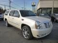 White Diamond Tricoat - Escalade ESV Luxury AWD Photo No. 1
