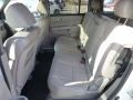 Taffeta White - Pilot Touring 4WD Photo No. 13