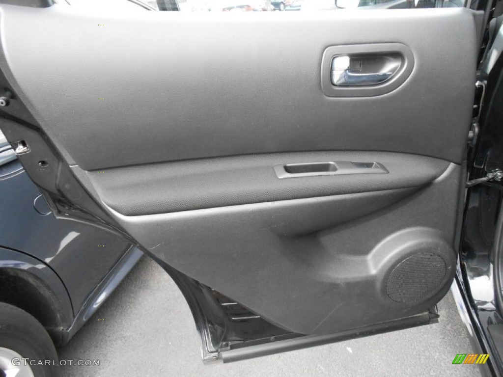 2011 Rogue S AWD - Wicked Black / Black photo #15
