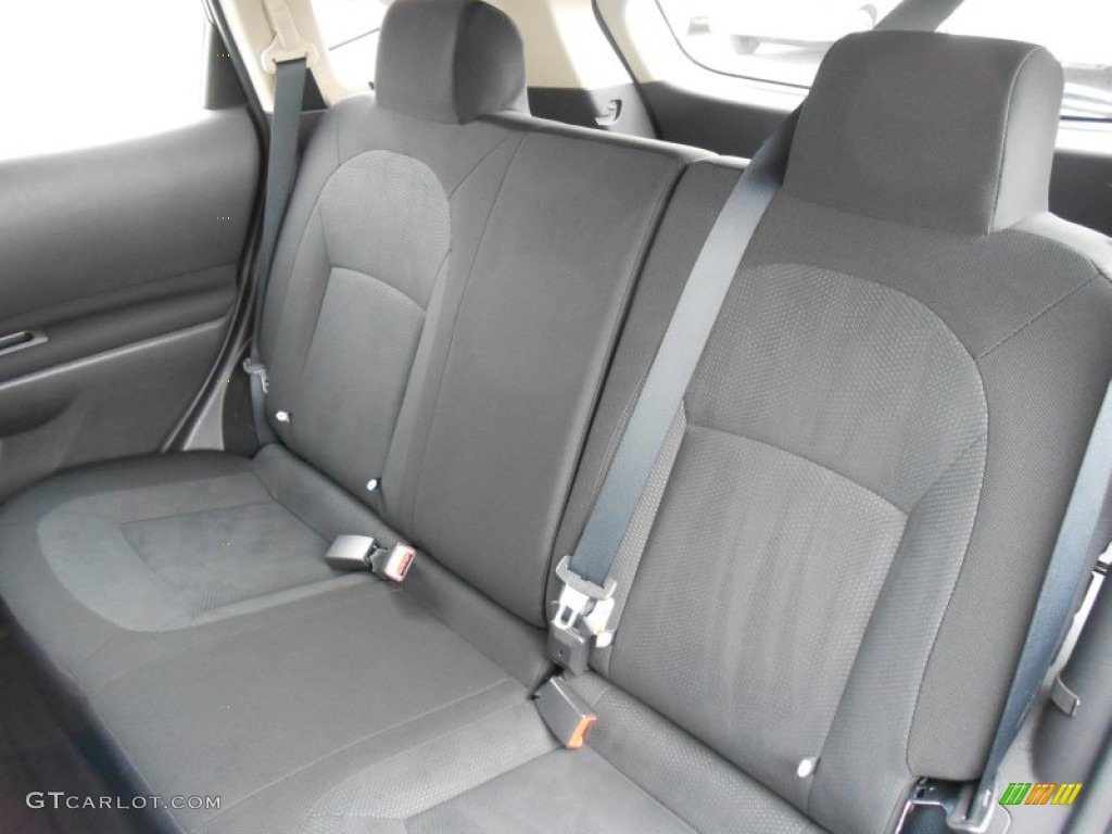 2011 Rogue S AWD - Wicked Black / Black photo #18